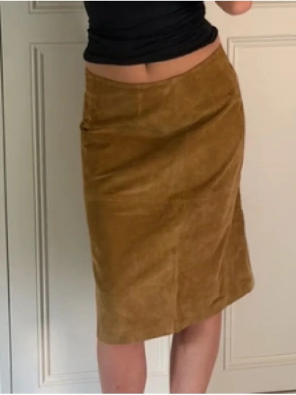 Vintage Suede Pencil Skirt in Camel Brown